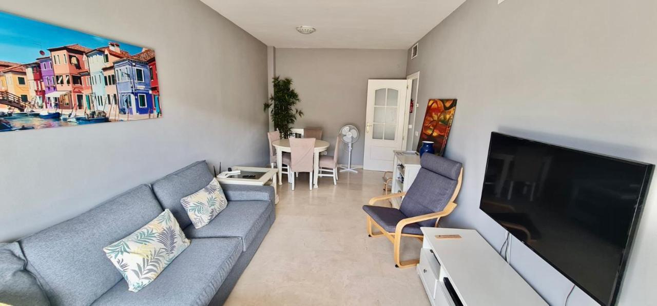 28 Mikonos Playa In Puerto De La Duquesa 2 Bed 2 Bath Apartment Ideally Located To The Beach & Marina Castillo de Sabinillas Zewnętrze zdjęcie